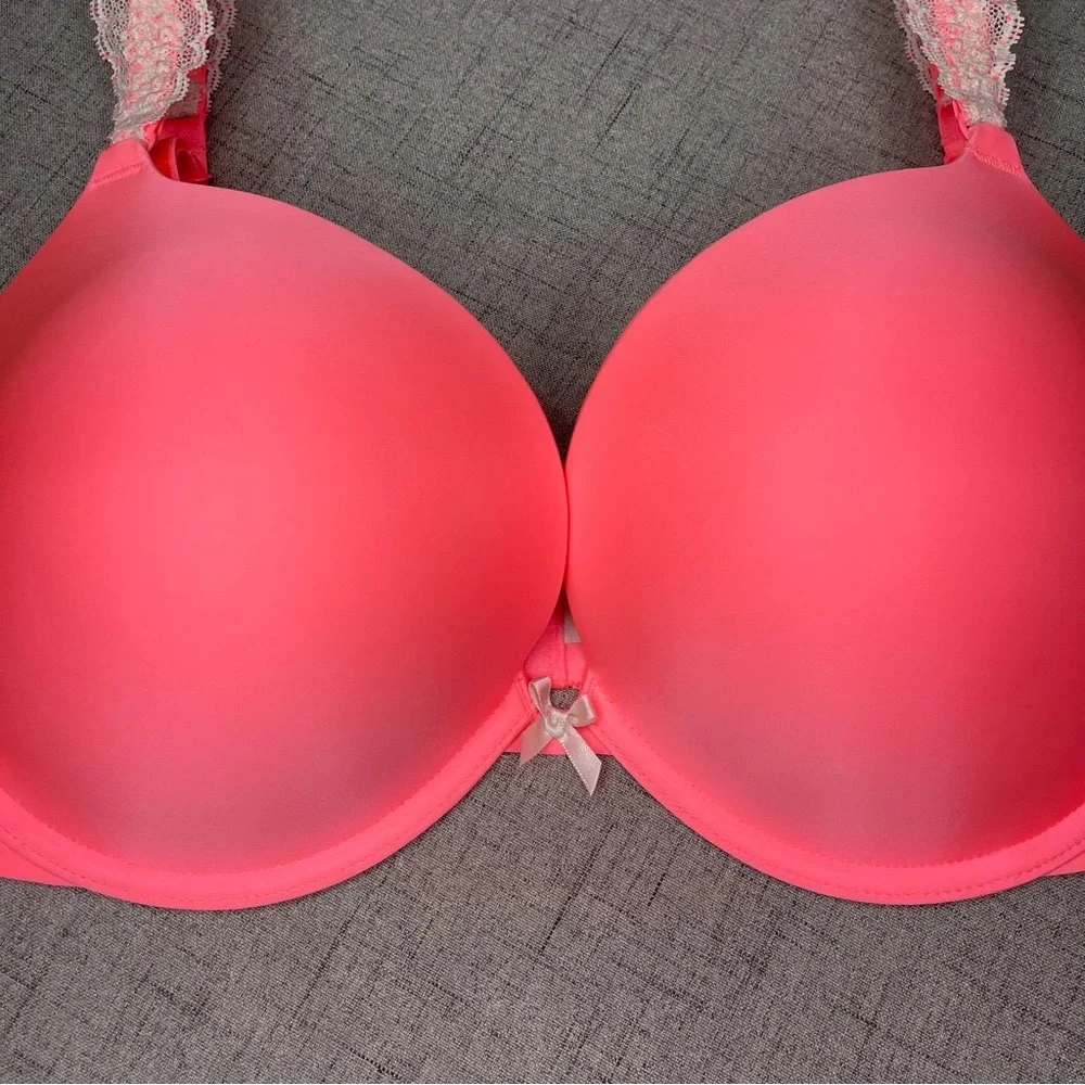 Victoria Secret’s Pink Push Up Bra Lace Trim 38D New - Picture 4 of 7